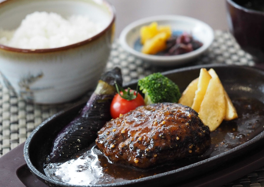 常陸牛ハンバーグ定食